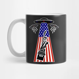 Alien abduction Statue of Liberty, USA Flag Mug